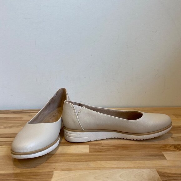 Womens Soul Naturalizer Slip-On Flats ecru Beige Comfort Shoes Size 5 vegan leat - Picture 8 of 16